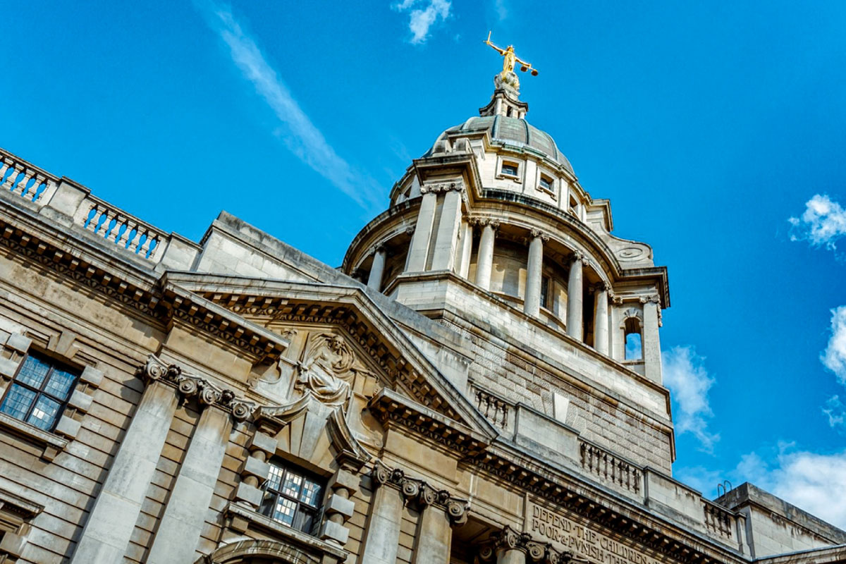 voltix-services-uk-industries-embassies-legal-and-public-services-banner